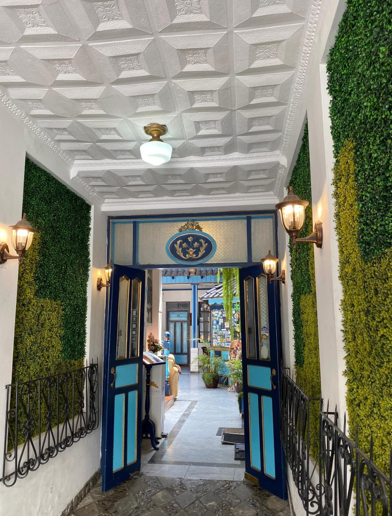 Hotel Montecarlo Riobamba Exterior foto