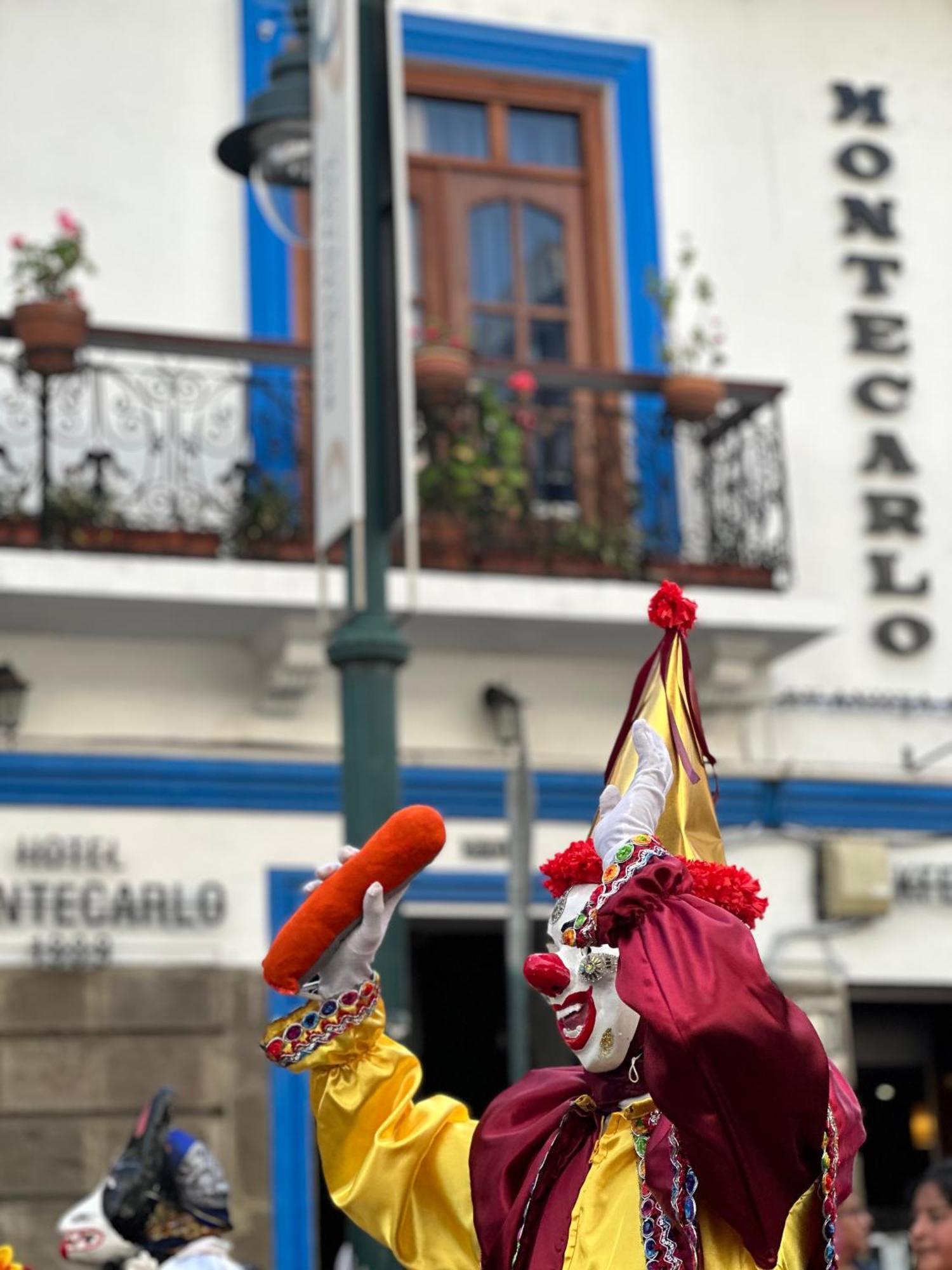 Hotel Montecarlo Riobamba Exterior foto